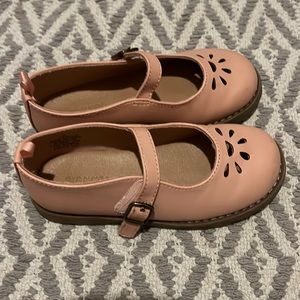 Girl’s’ Size 11 Blush Mary Jane Shoes